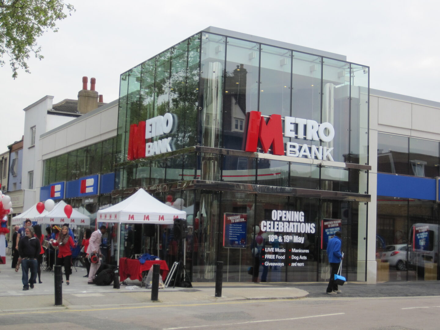 Metro Bank, Throughout UK
