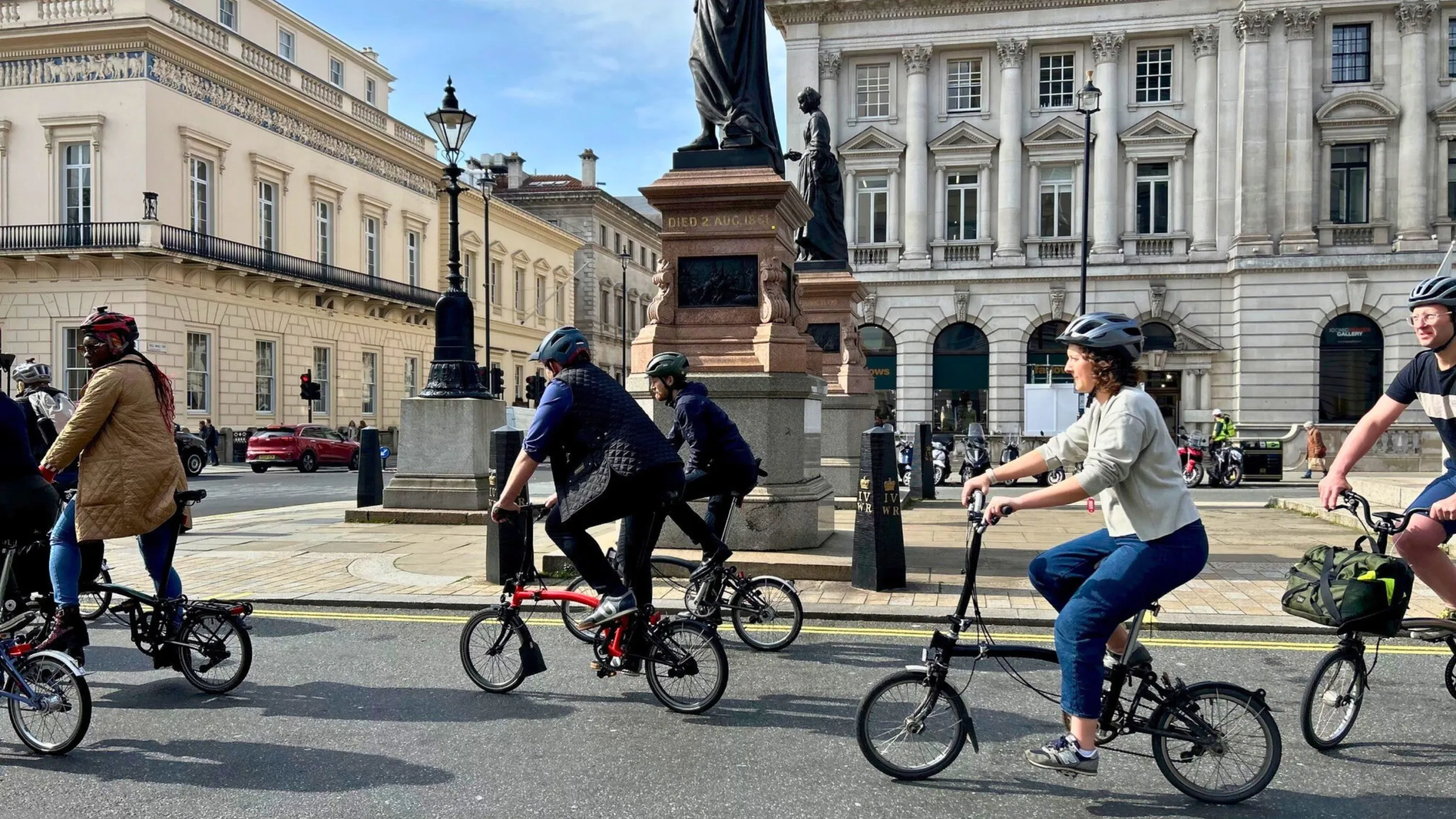 Action bikes wimbledon 2025