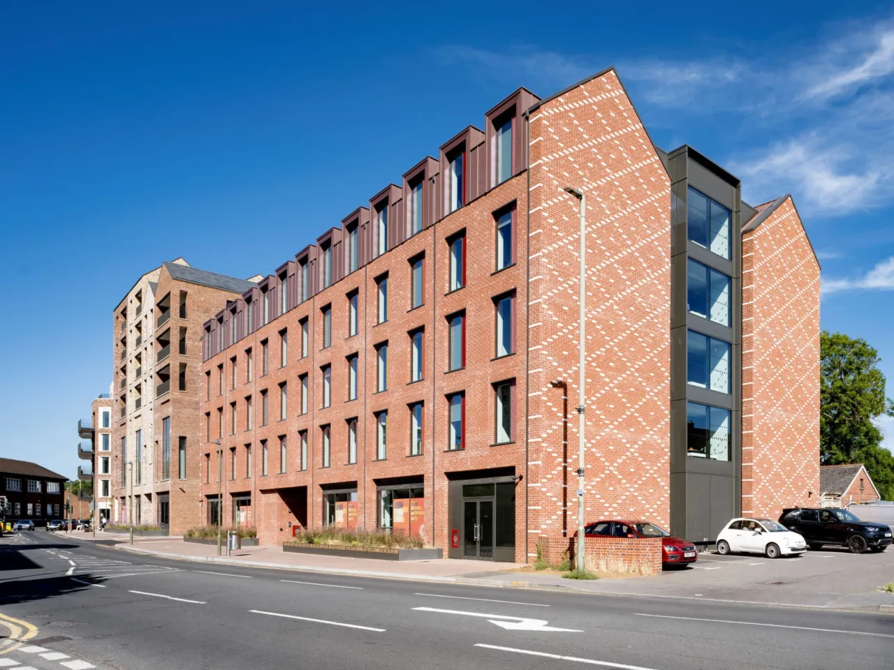 Magna Square